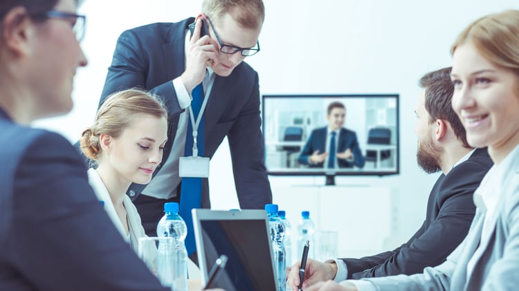 shutterstock_398304592_BusMeeting-Cropped.jpg